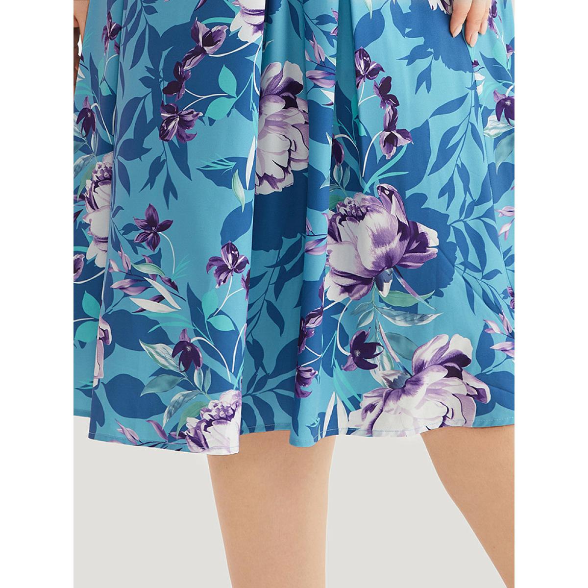 Plus Size Floral Print Pleated Flutter Zipper Dress Multicolor Women Office Elastic cuffs V-neck Long Sleeve Curvy Midi Dress BloomChic 18-20/2X Product Image