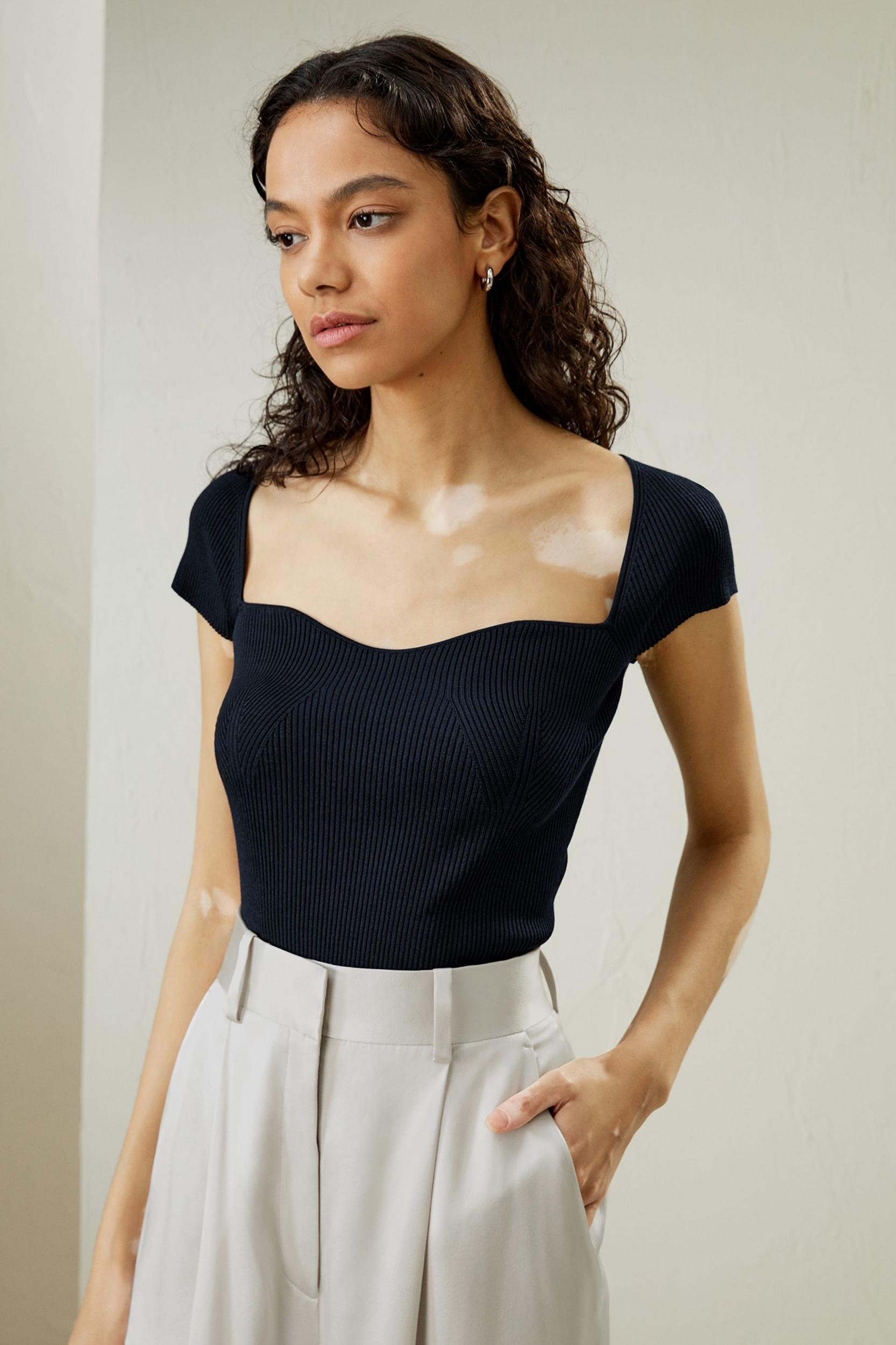 Sweetheart Neck Ribbed Silk Knit Top Product Image