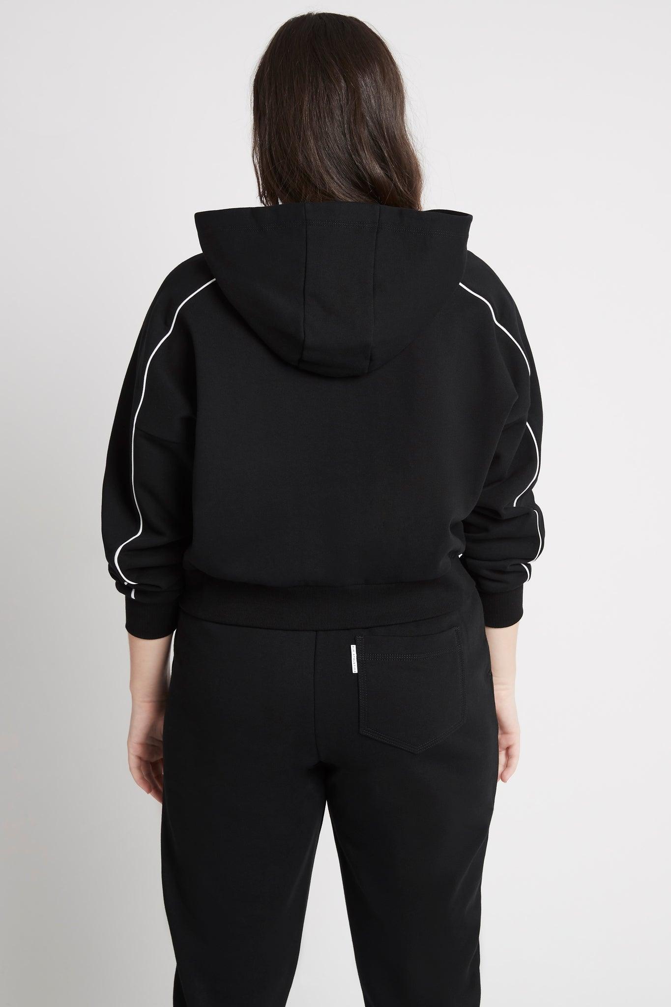 Cropped Essential Contrast Piping Hoodie 405 Product Image