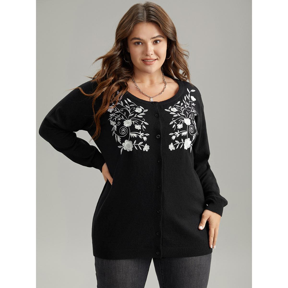 Plus Size Supersoft Essentials Anti-Pilling Silhouette Floral Print Cardigan Black Women Casual Loose Long Sleeve Dailywear Cardigans BloomChic 18-20/2X Product Image