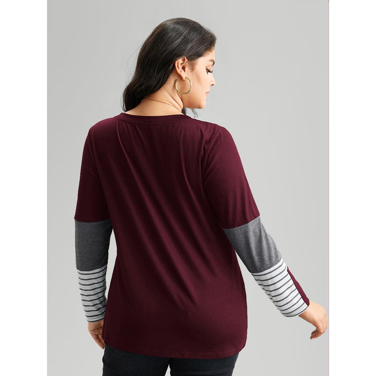 Plus Size Colorblock Contrast Striped V Neck T-shirt Burgundy Women Leisure Contrast Striped V-neck Casual T-shirts BloomChic 28/5X Product Image