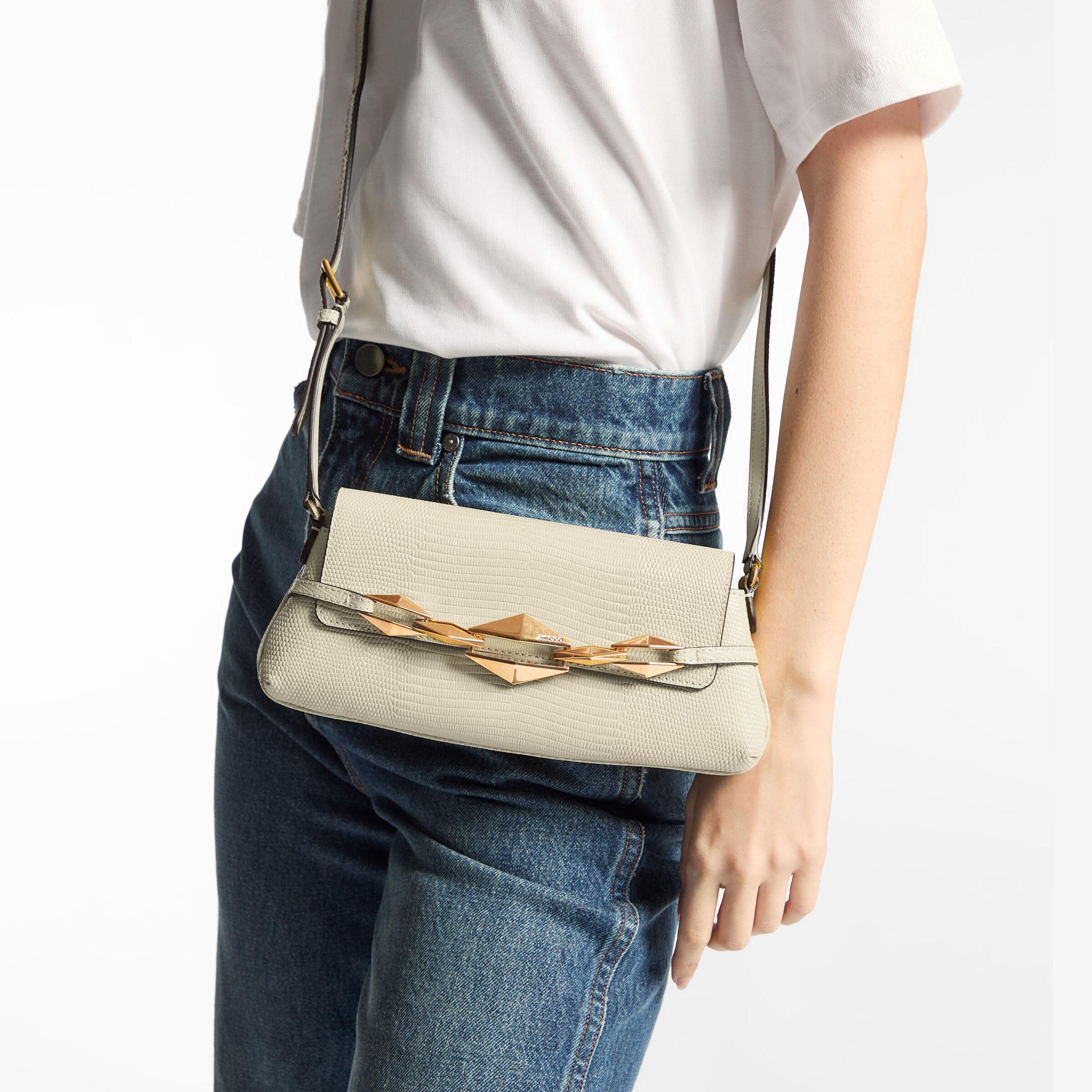 Diamond Shoulder East-West S Product Image