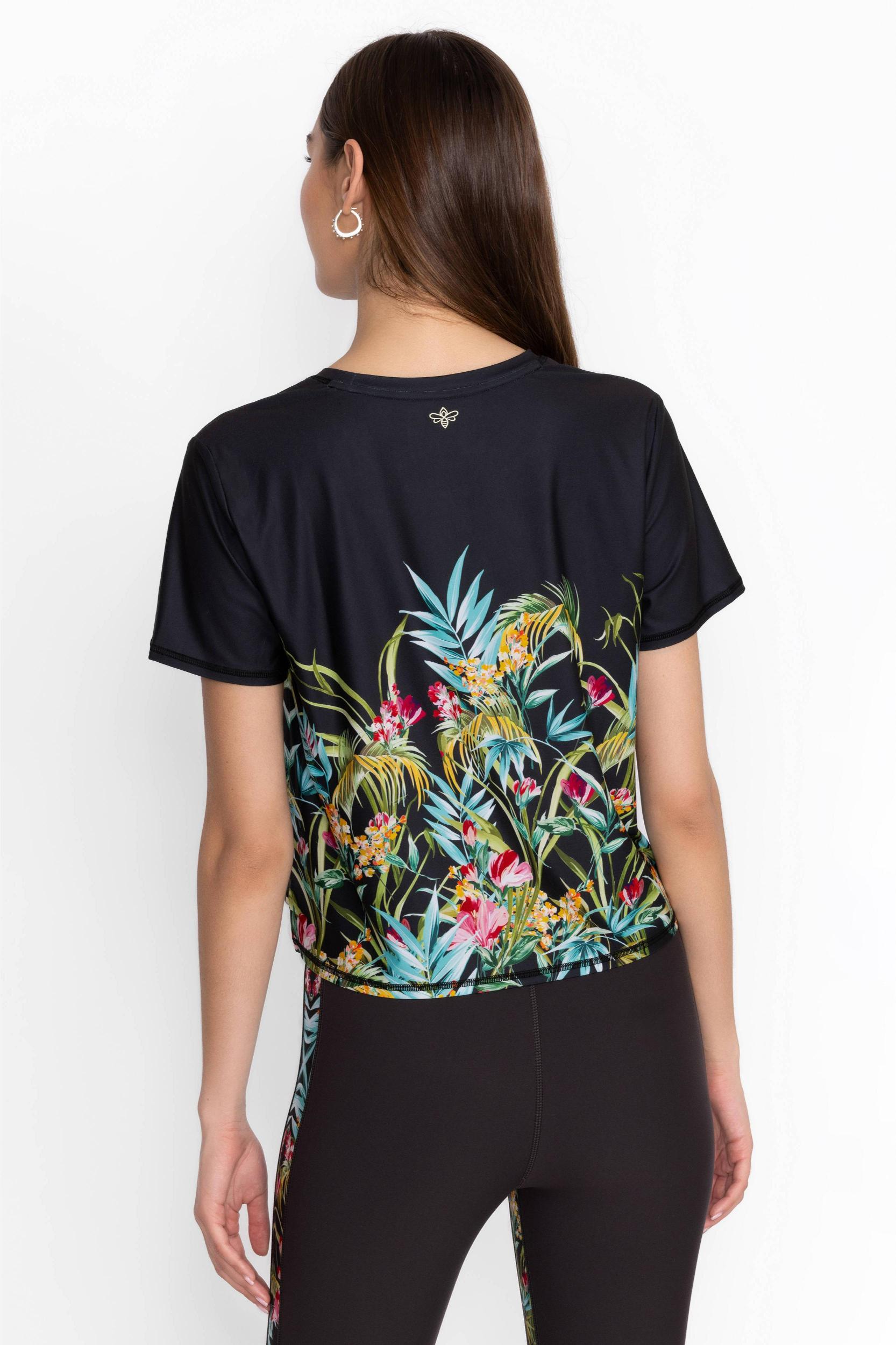 Bee Active Short Sleeve Step Hem Tee Product Image