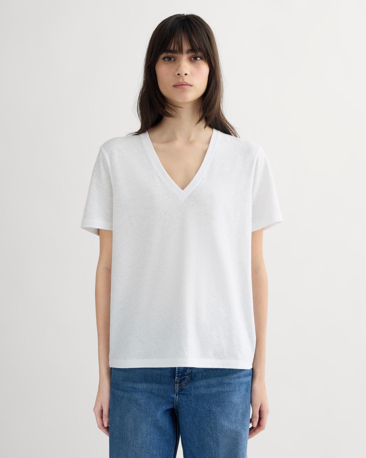 Womens Slouchy V-Neck T-Shirt in Cotton Linen by Everlane Product Image