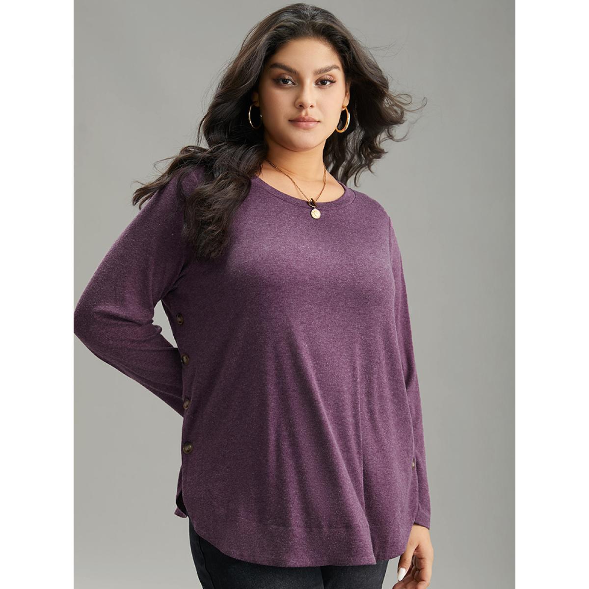 Plus Size Plain Button Detail Curved Hem T-shirt Purple Women Casual Plain Plain Round Neck Dailywear T-shirts BloomChic 10/M Product Image