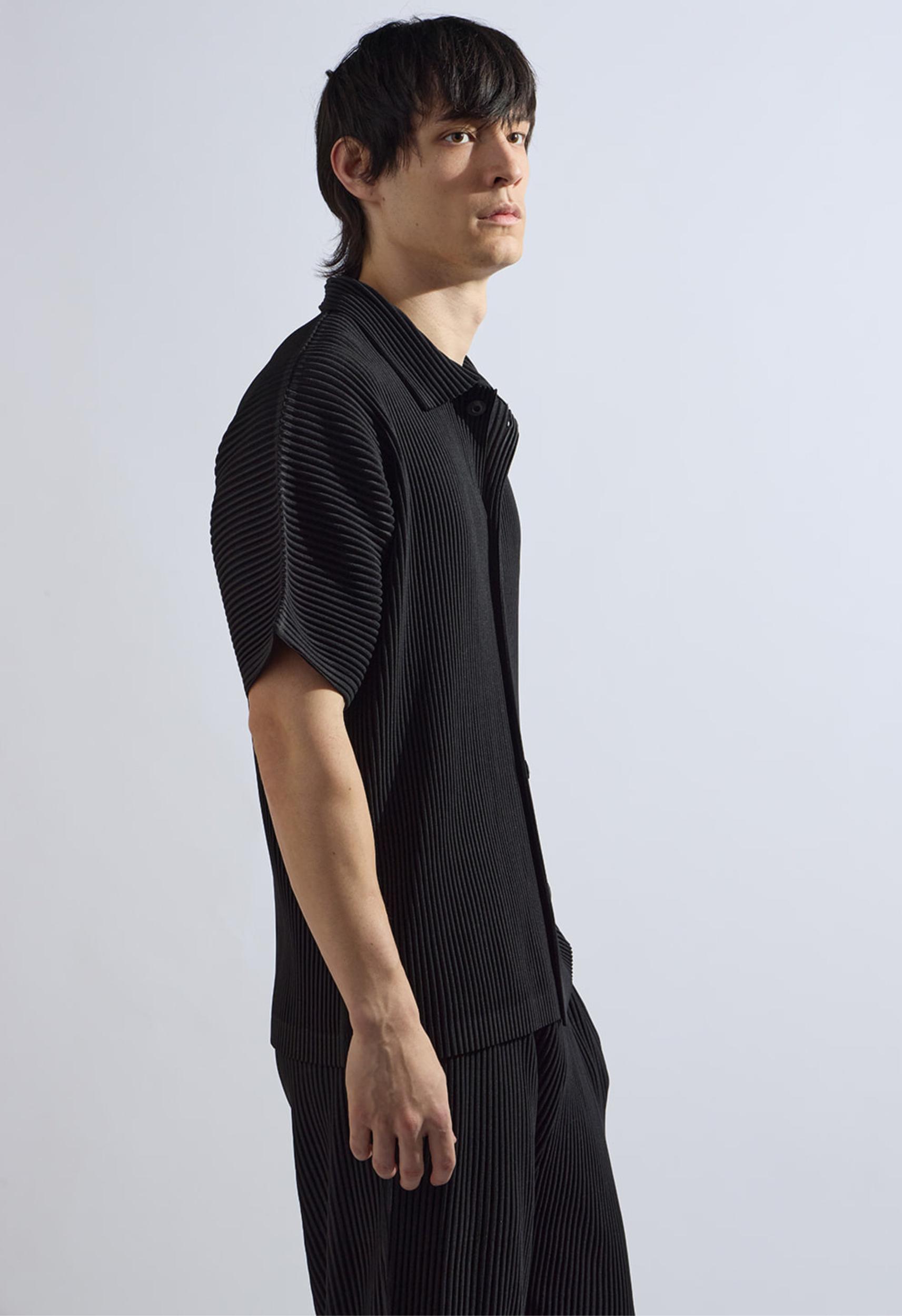 Pleated Short Sleeve Button Down in Black Product Image