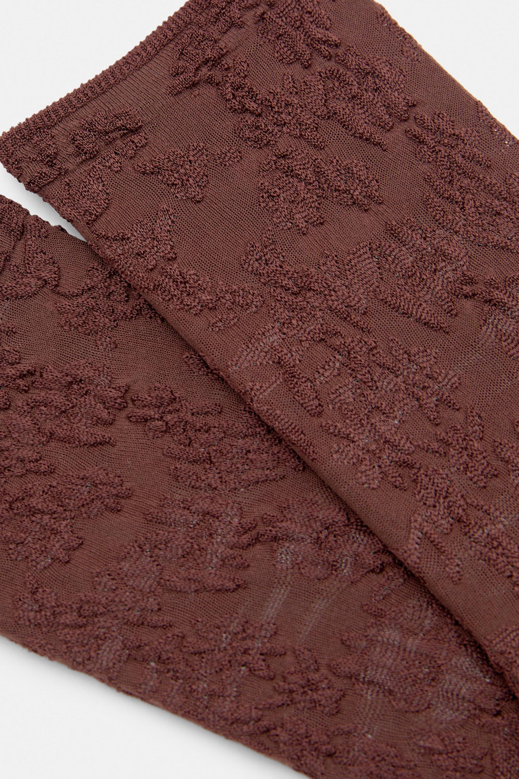 Textured raised socks Product Image