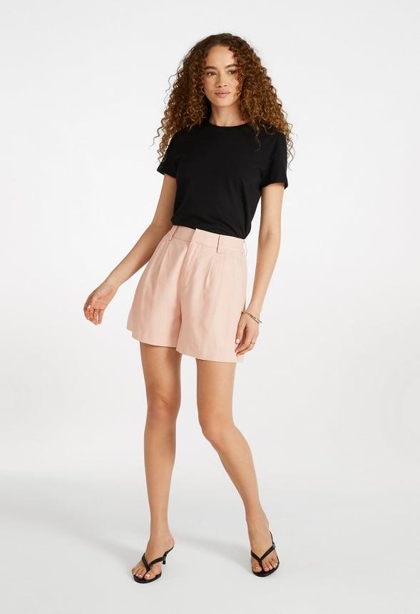 Linen High-Rise Trouser Shorts Product Image