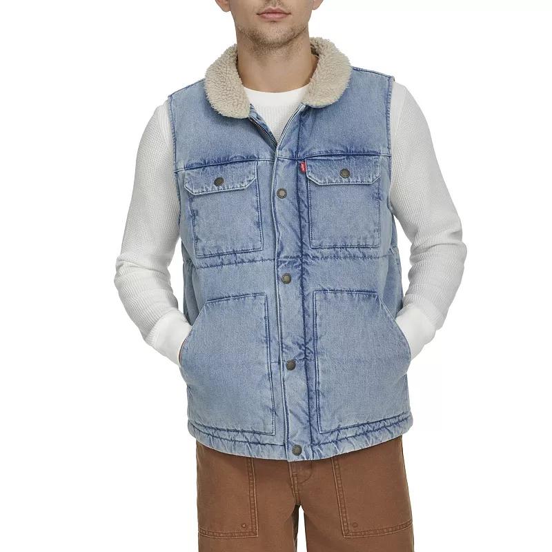 Men's Levi's® Woodsman Vest,  Product Image