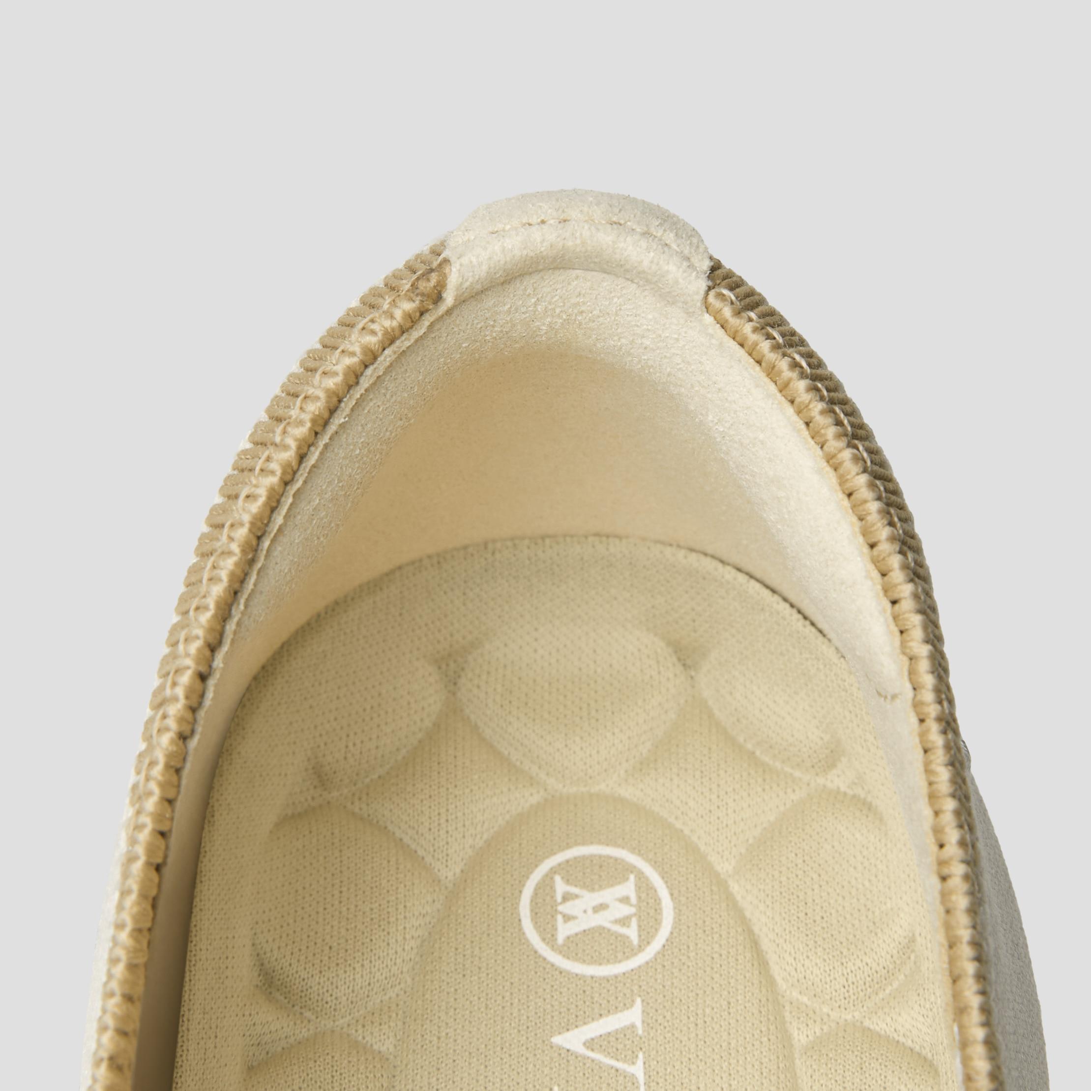 Almond-Toe  Chunky Heels (Julie Pro) Product Image