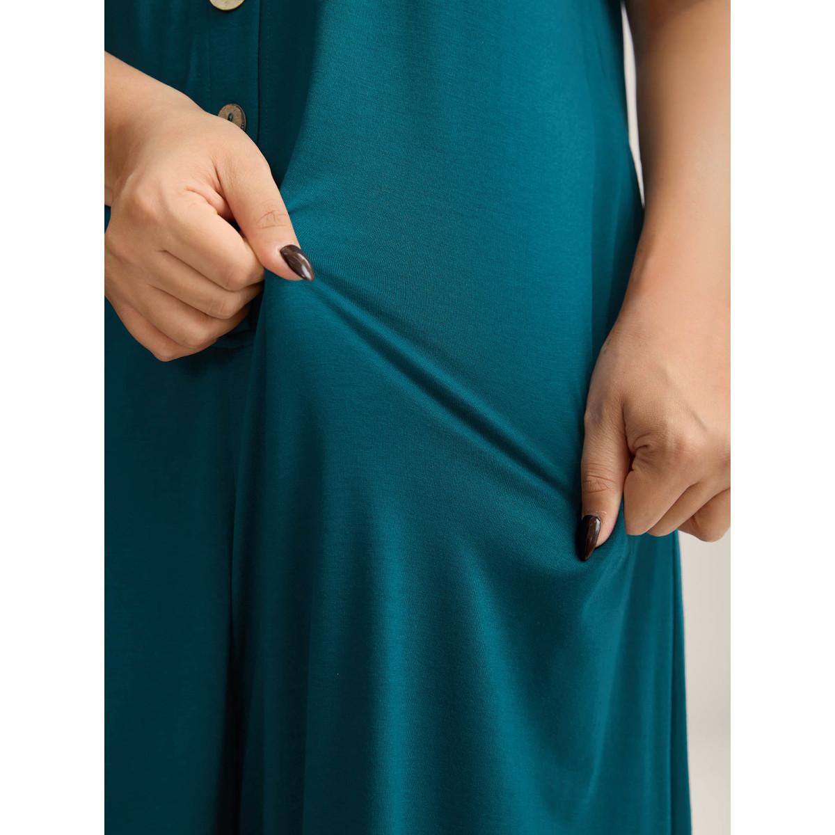 Plus Size Aegean Stretch Button Pockets Solid Jumpsuit Women Sleeveless V-neck Casual Loose Jumpsuits BloomChic 22-24/3X Product Image