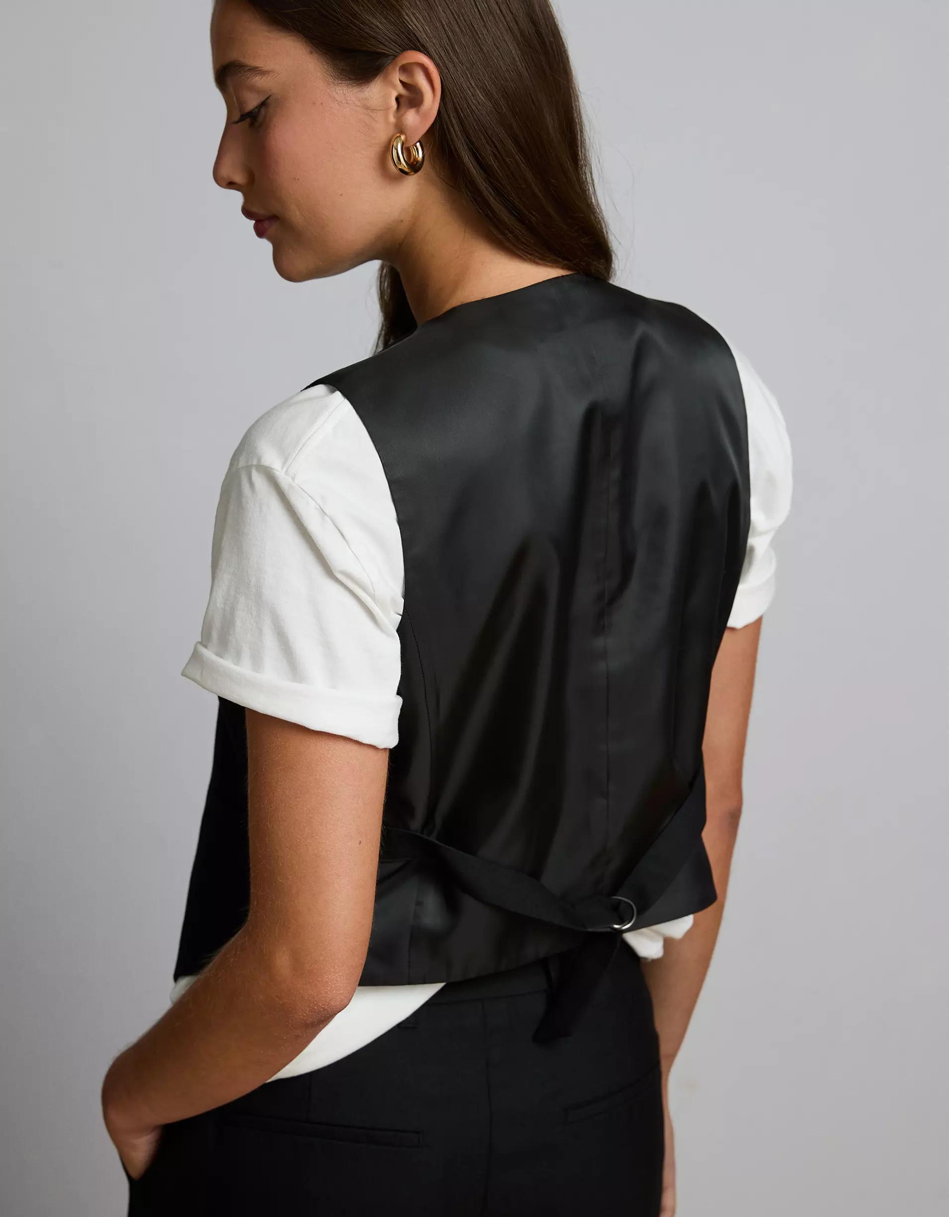 AE77 Premium Vest Product Image