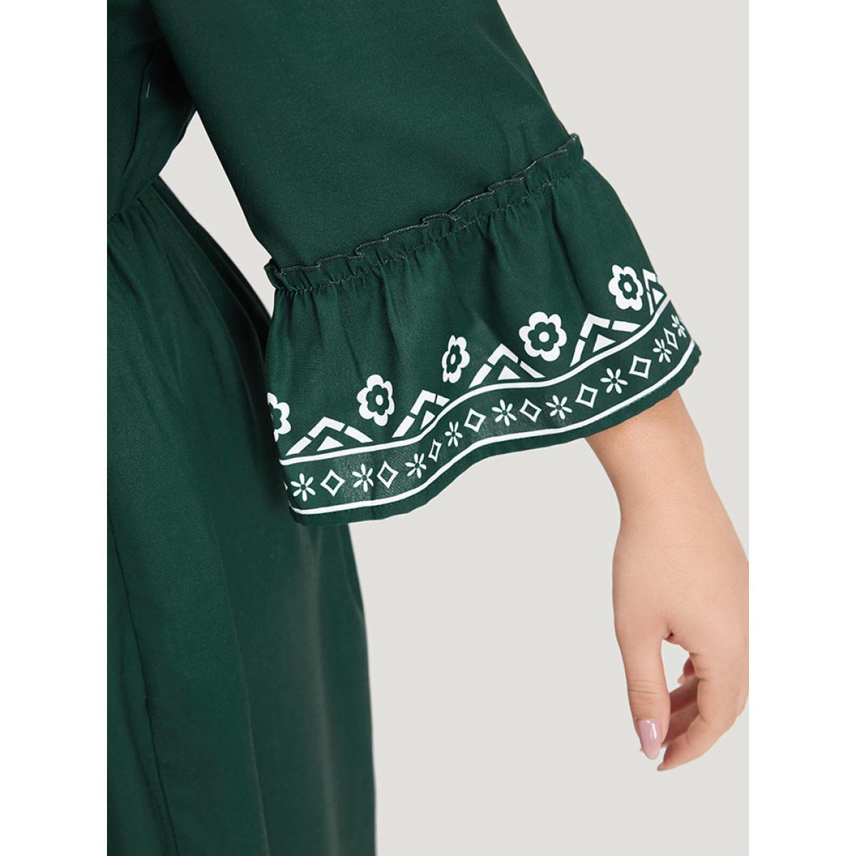 Plus Size Bandana Print Knot Neck Frill Trim Bell Sleeve Dress DarkGreen Women Vacation Cross straps Notched collar Half Sleeve Curvy Midi Dress BloomChic 28/5X Product Image