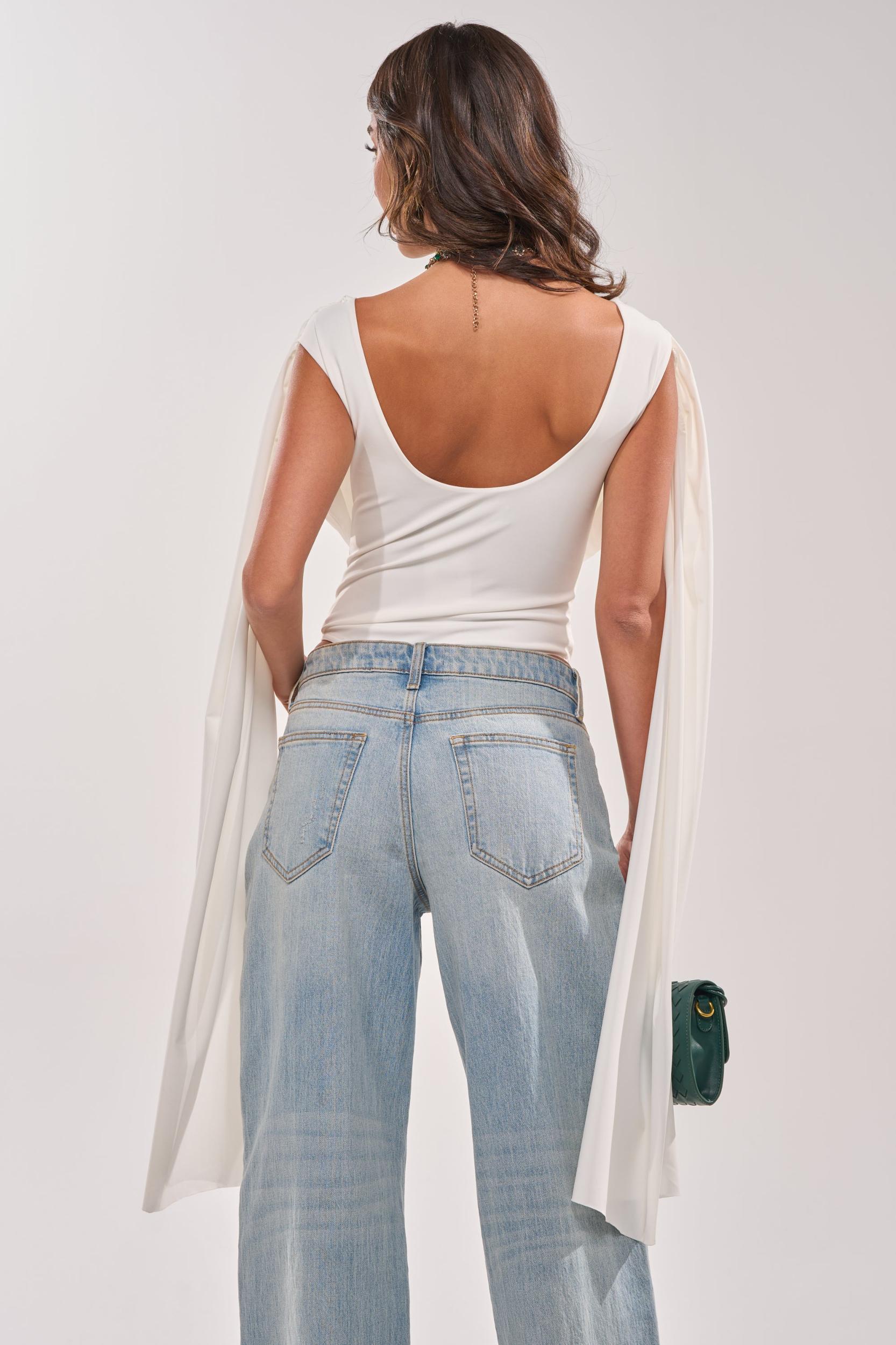 HILLARY SEAMLESS BODYSUIT IN IVORY Product Image