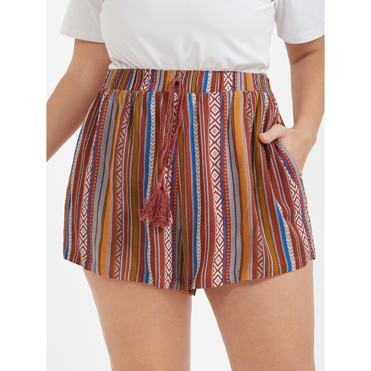 Plus Size Bandana Printed Pocket Knot Waist Shorts Women Multicolor Casual Pocket Dailywear Shorts BloomChic 14-16/1X Product Image