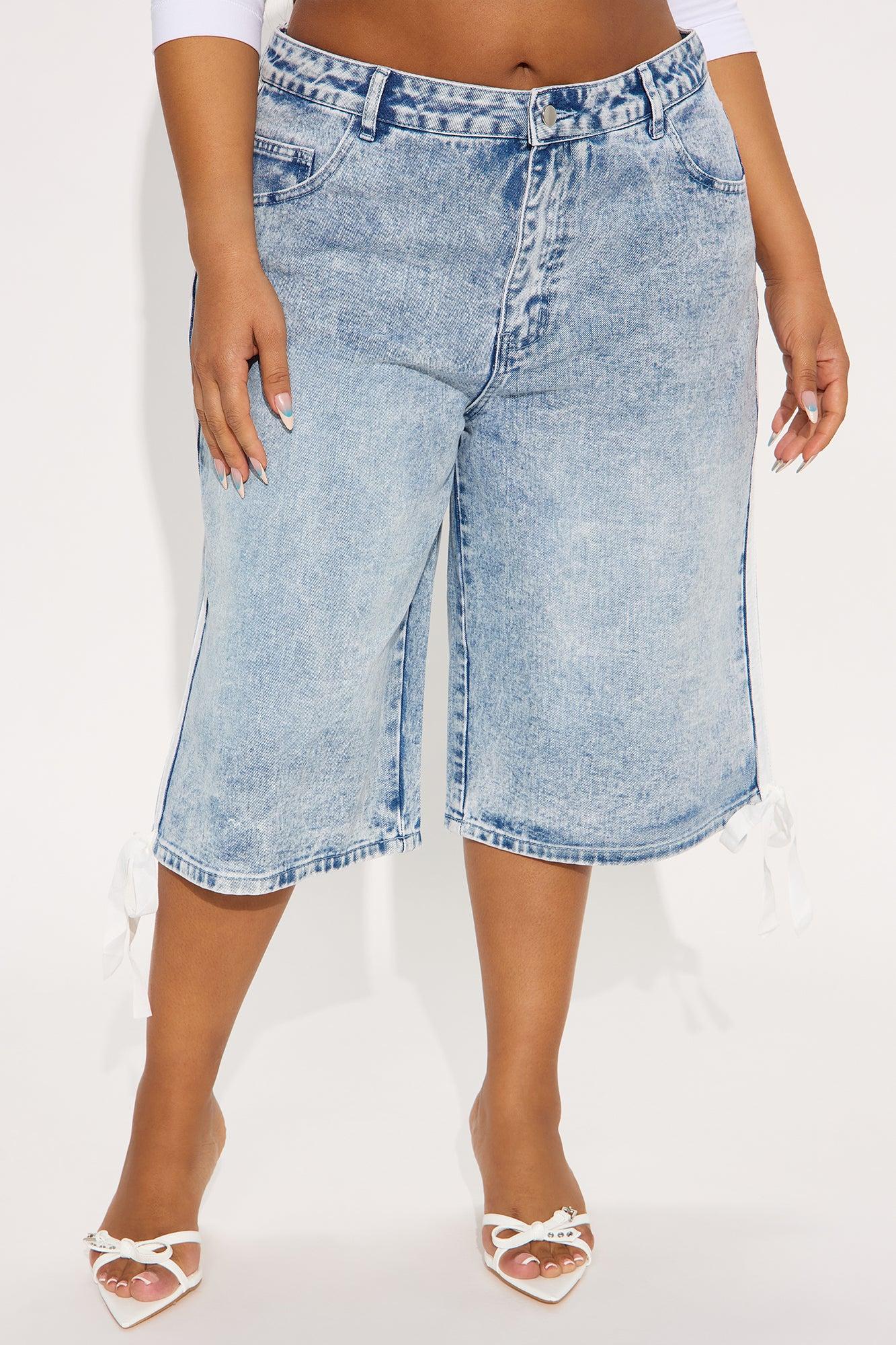 Kimi Non Stretch Stripe Denim Jorts - Medium Wash Product Image