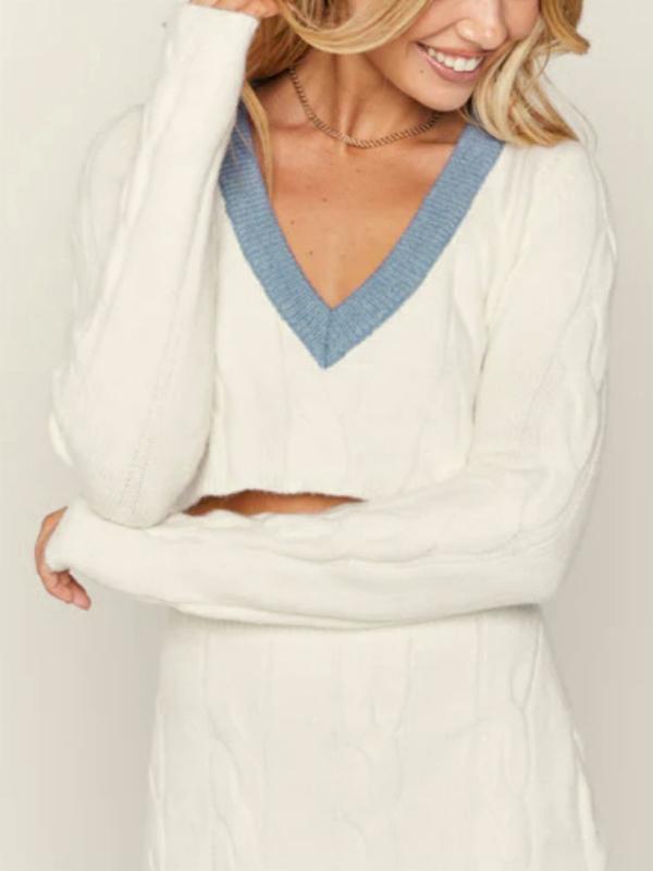 Contrast Color V Neck Knit & High Rise Mini Skirt Set Product Image