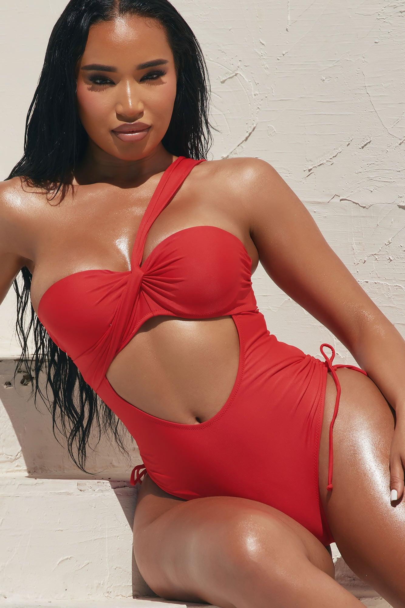 Cabana Beach One Shoulder Cutout Ruched 1 Piece Swimsuit - Red Product Image