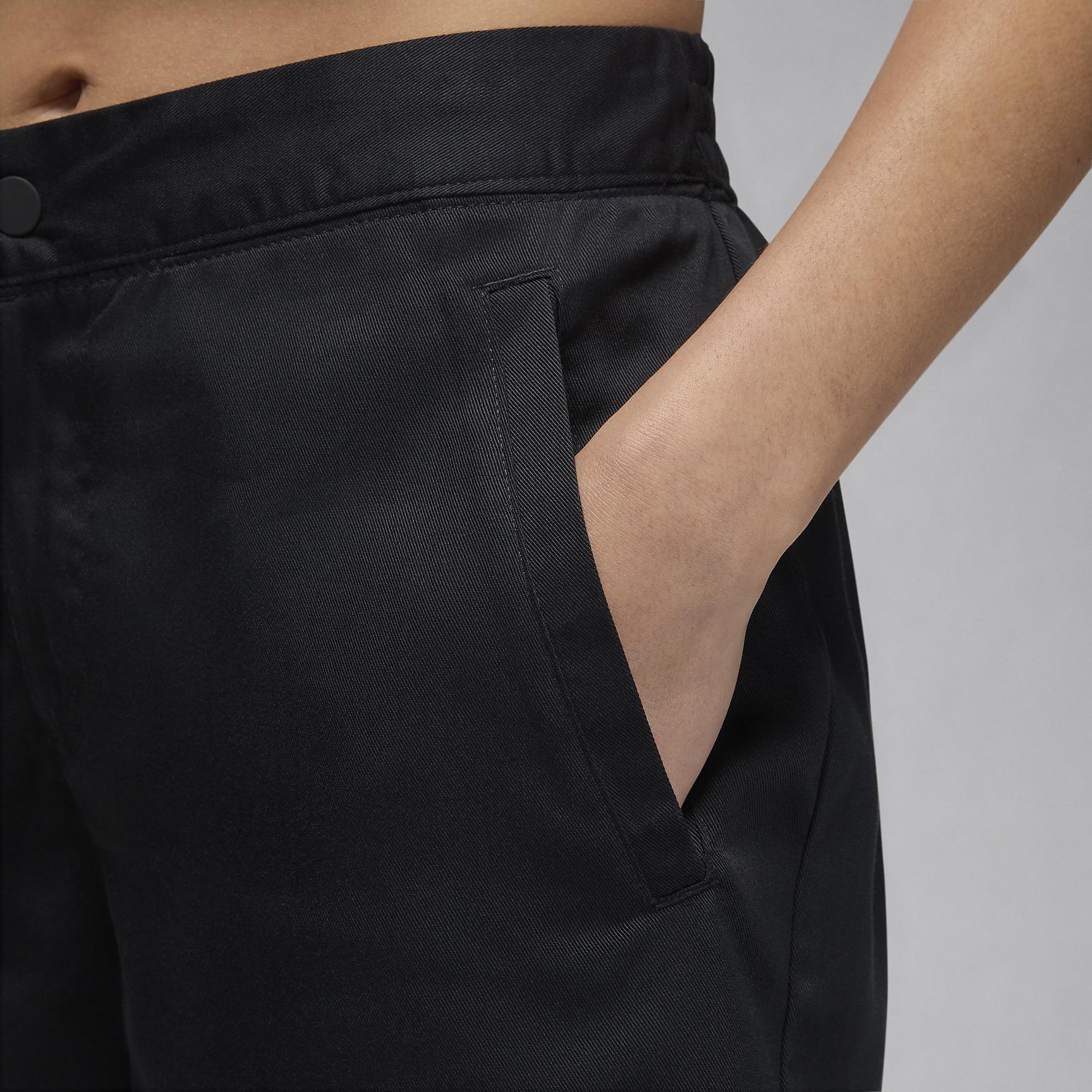 Jordan Women's Woven Shorts Product Image