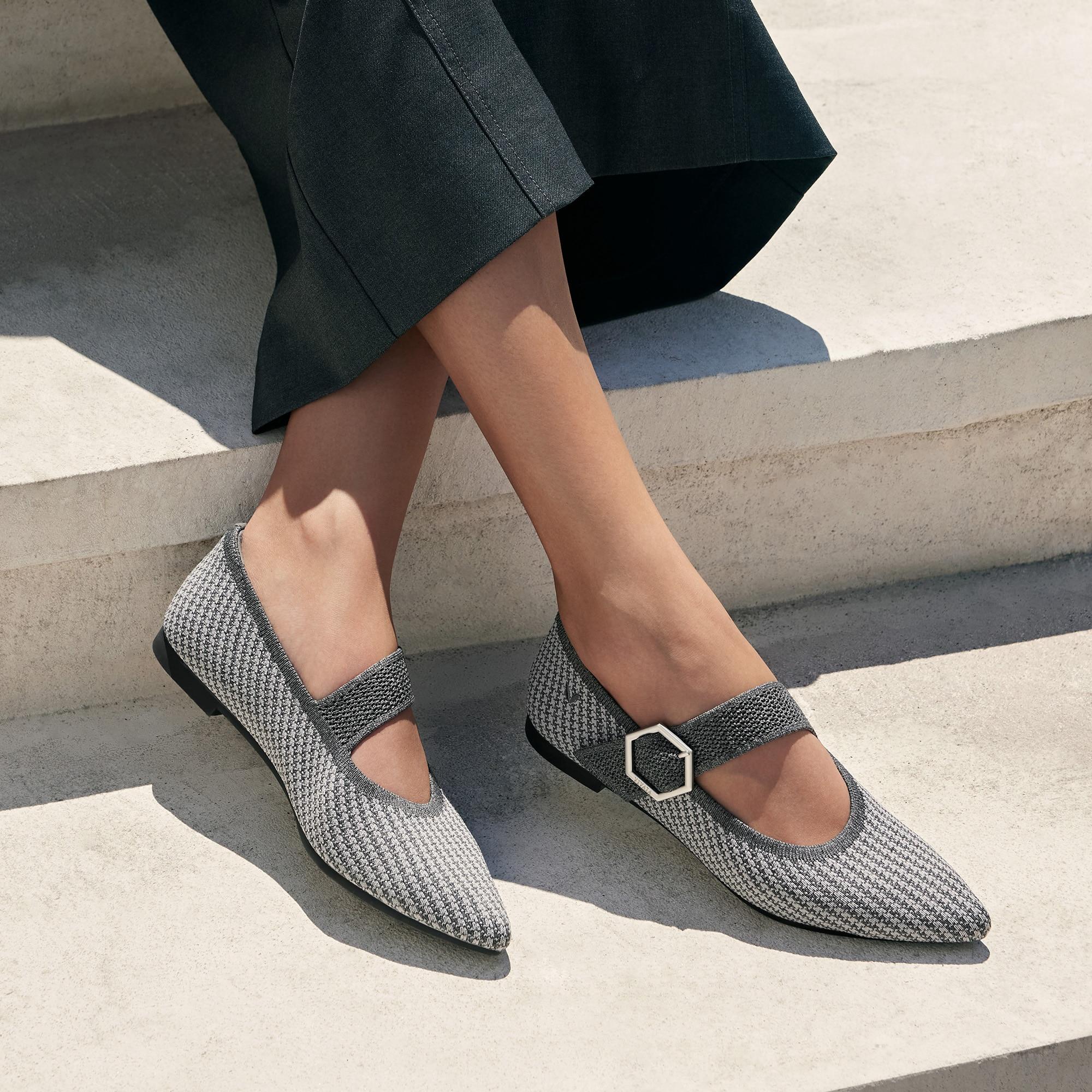 Pointed-toe Mary-Jane Flats (Maria) Product Image