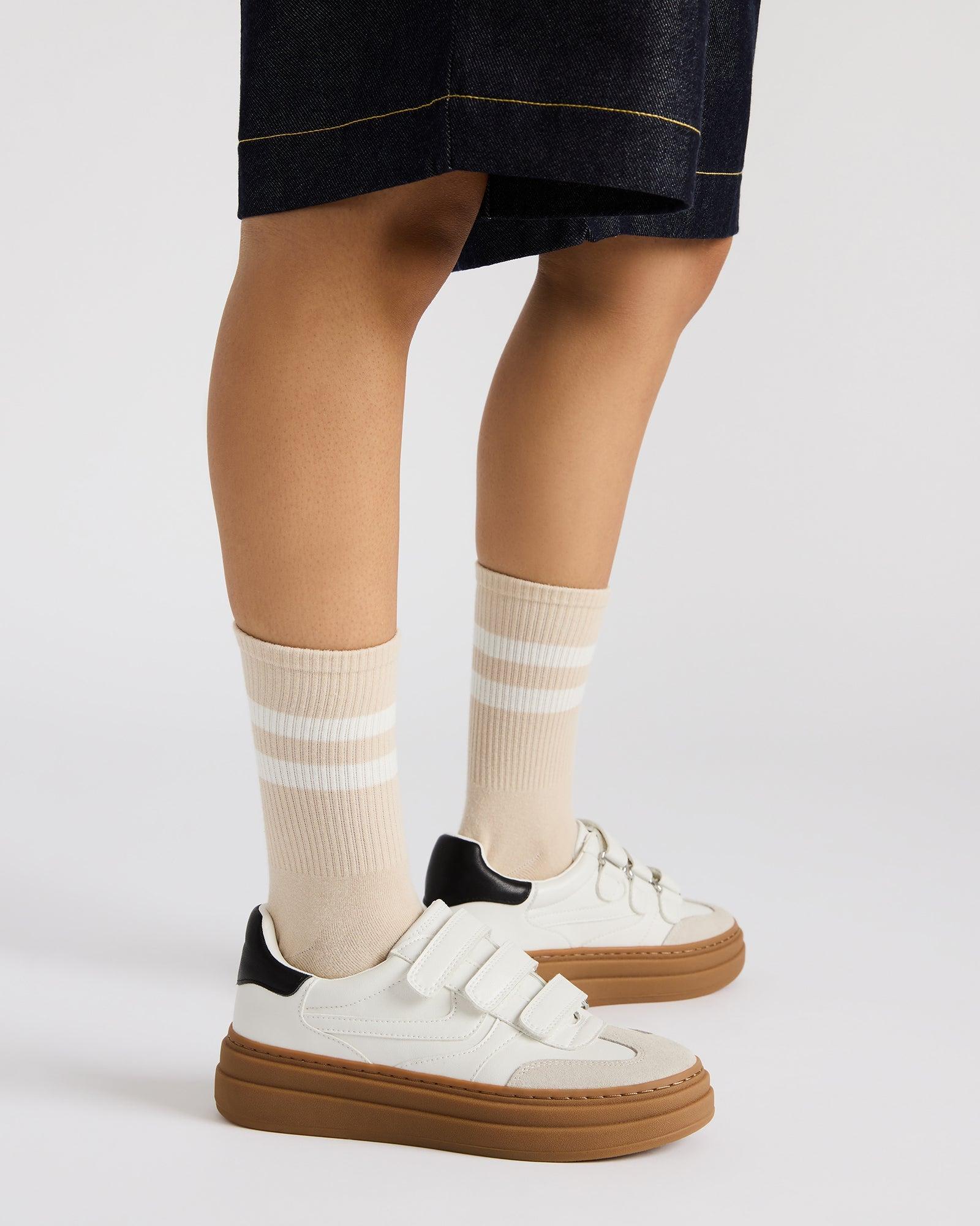 DASH WHITE MULTI Female Product Image