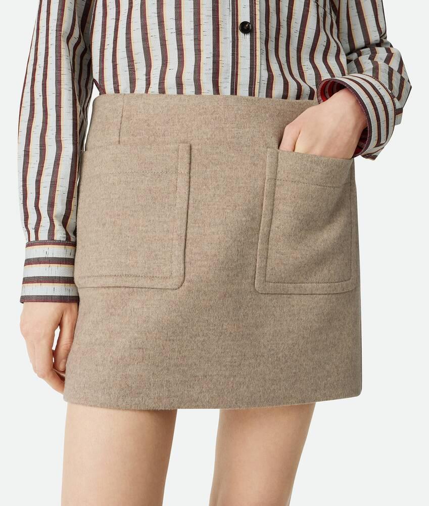 Women's Wool And Cashmere Skirt in Sandshell melange Product Image