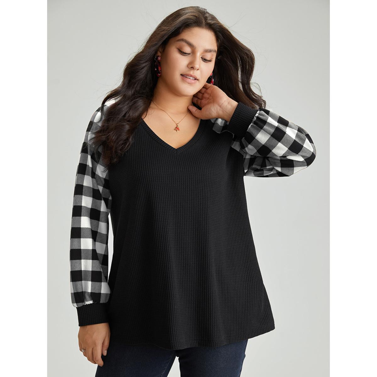 Plus Size Waffle Knit Plaid Patchwork Raglan Sleeve T-shirt BlackFlower Women Casual Waffle Knit Plaid V-neck Festival-Christmas T-shirts BloomChic 18-20/2X Product Image