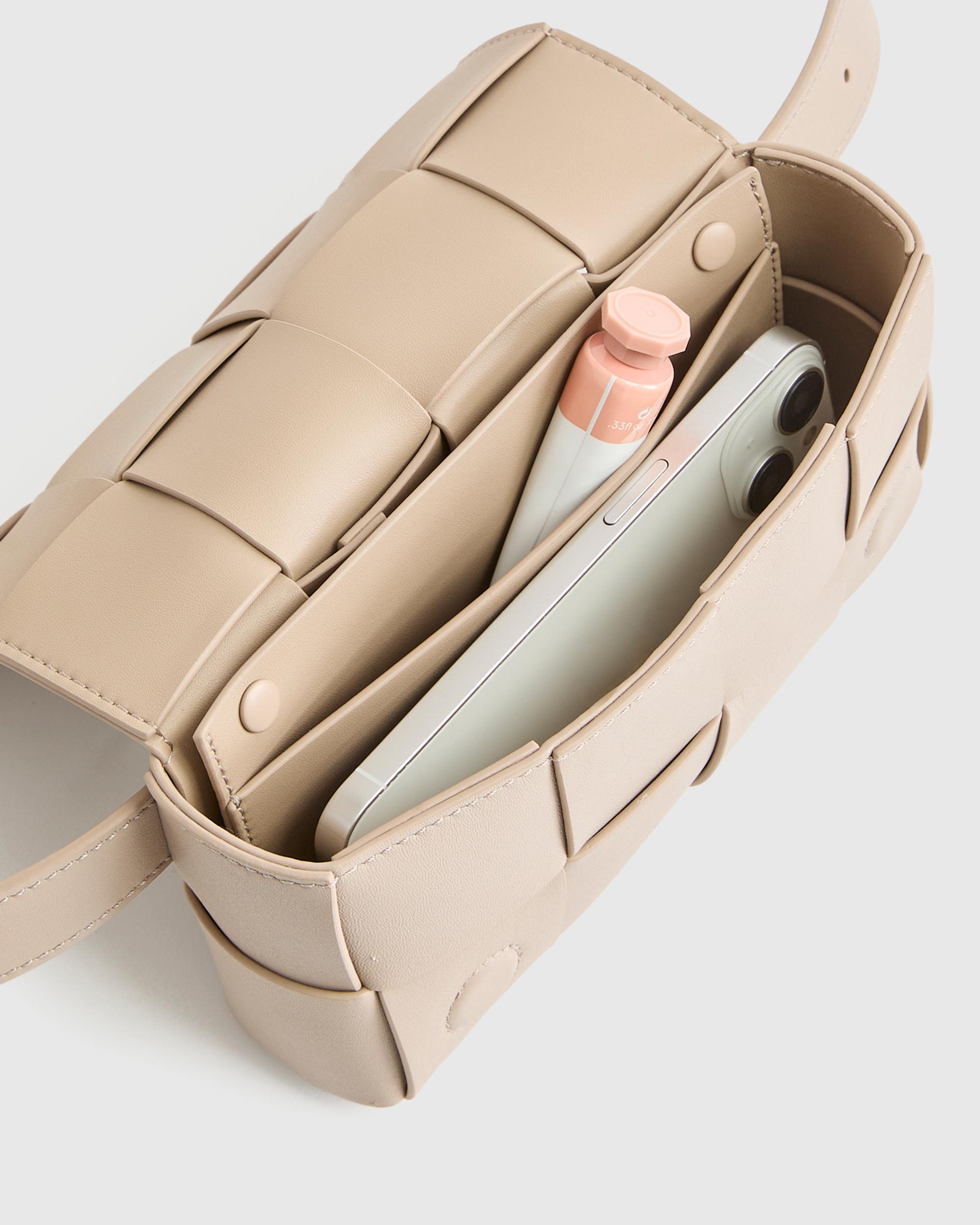 Quince | Women's Italian Leather Handwoven Box Belt Bag Product Image