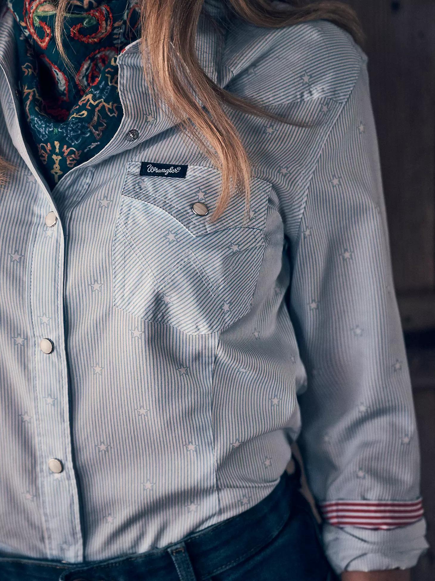Women's Wrangler Olivia Western Slim Snap Shirt | Women's TOPS | Wrangler® Product Image