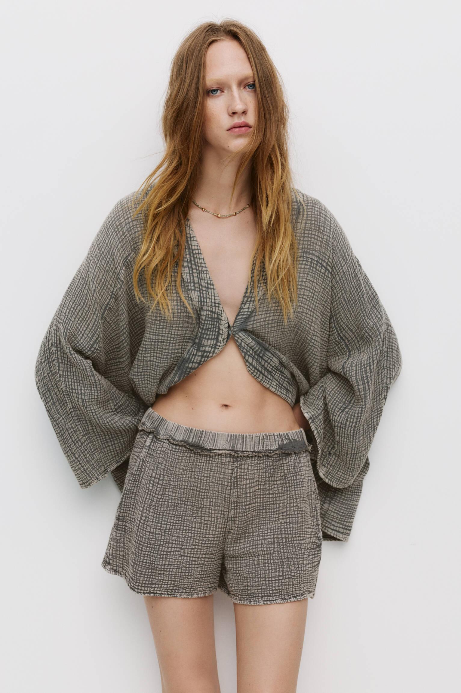 Creased-effect shorts Product Image