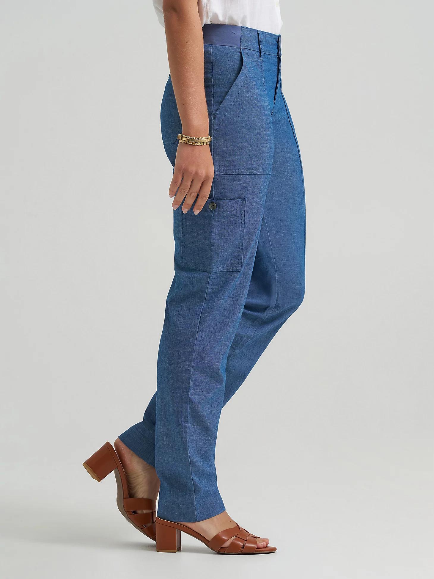 Women's Ultra Lux Comfort with Flex-to-Go Loose Utility Pant | Women's Pants | Lee® Product Image