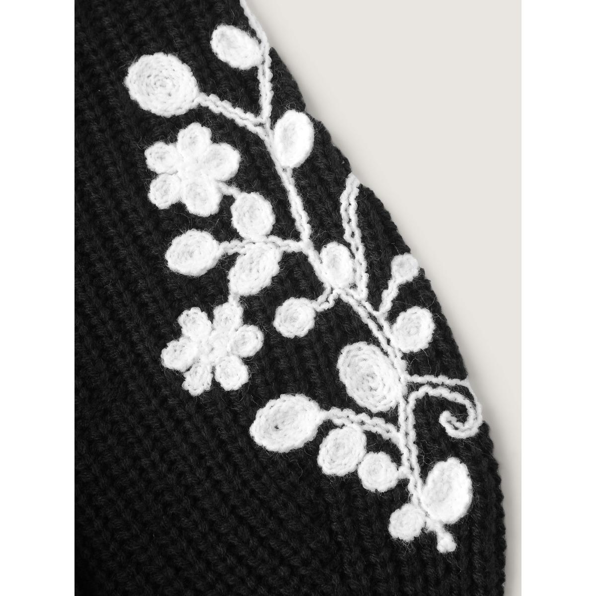 Plus Size Floral Embroidered Texture Pullover Black Women Timeless Loose Long Sleeve Round Neck Elegant Pullovers BloomChic 30/6X Product Image