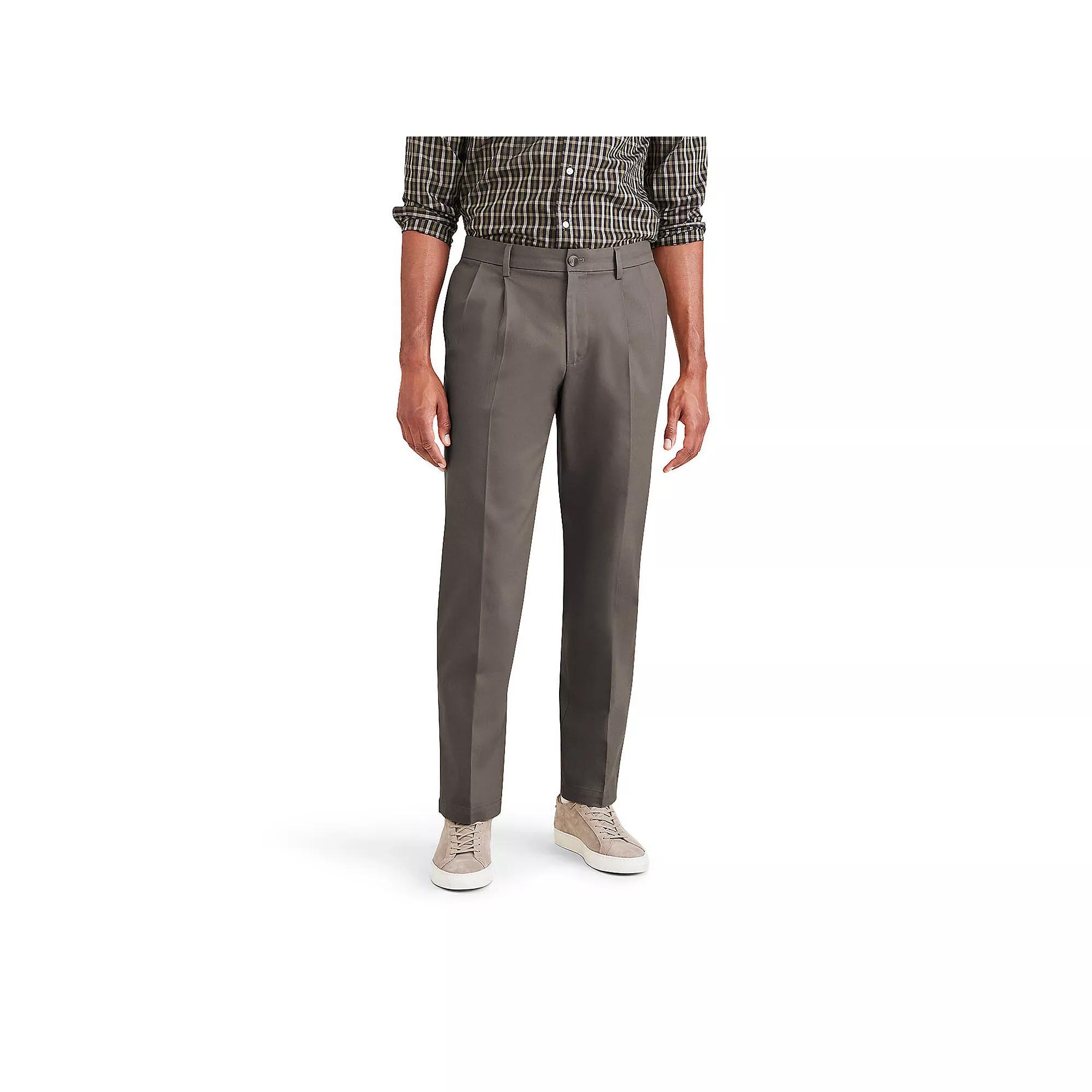 Men's Dockers Signature Iron Free Stain Defender Classic-Fit Khaki Pleated Pants,  Product Image