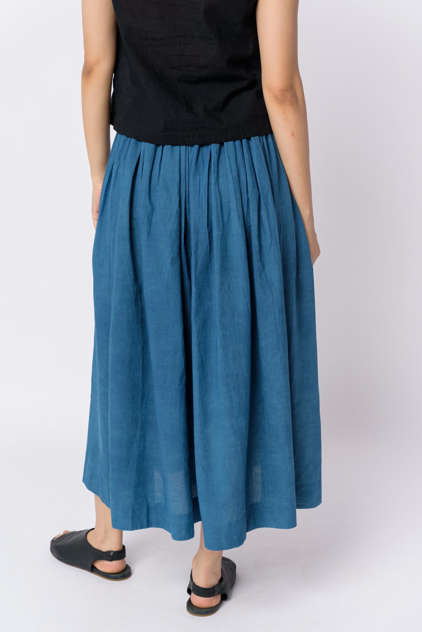 Indigo pleated skirt Product Image