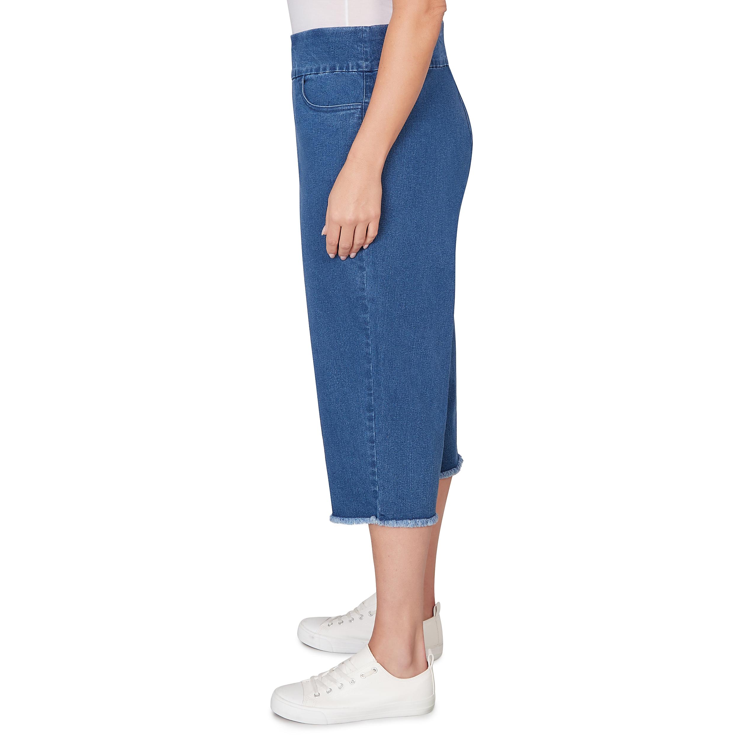 Alfred Dunner Super Stretch Denim Fringe Capri Pant- Petite Product Image
