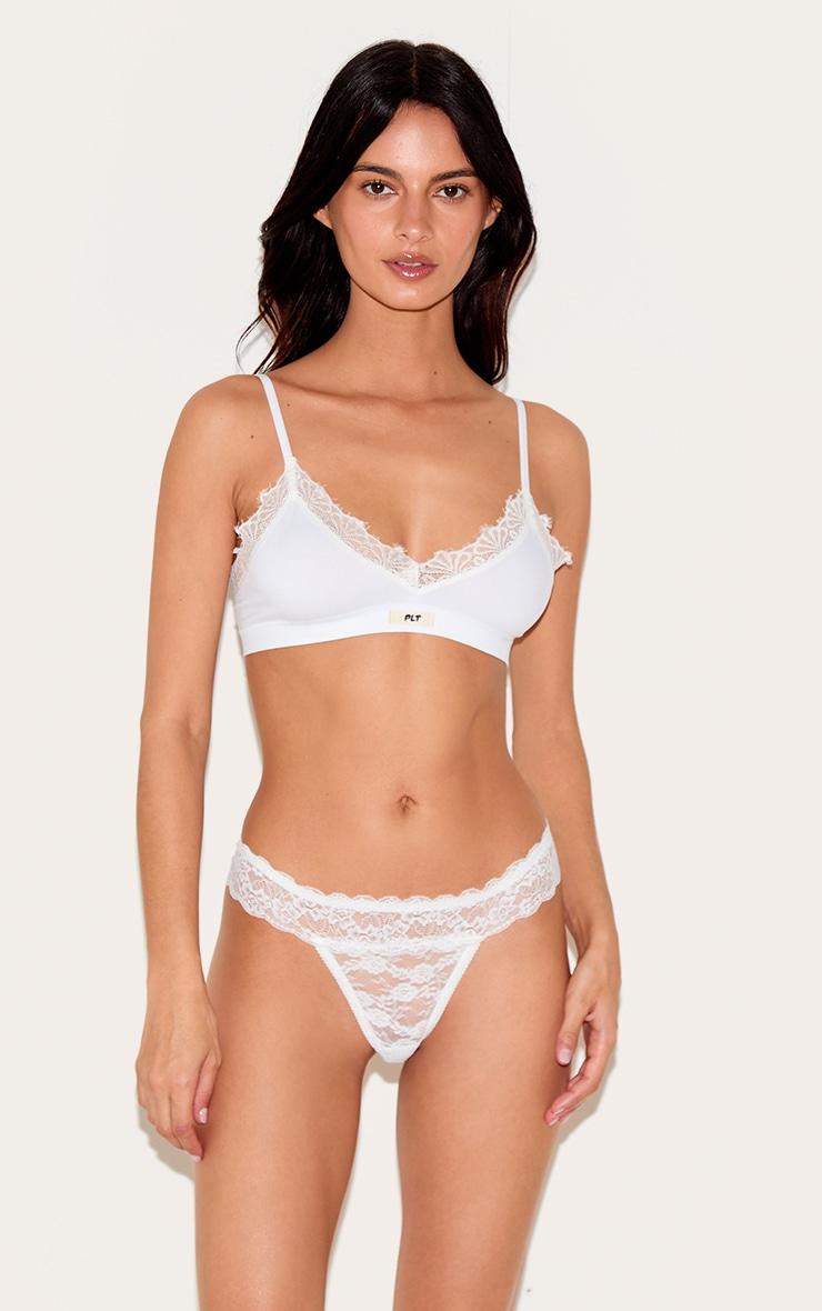 PRETTYLITTLETHING White Badge Lace Trim Bralette Product Image