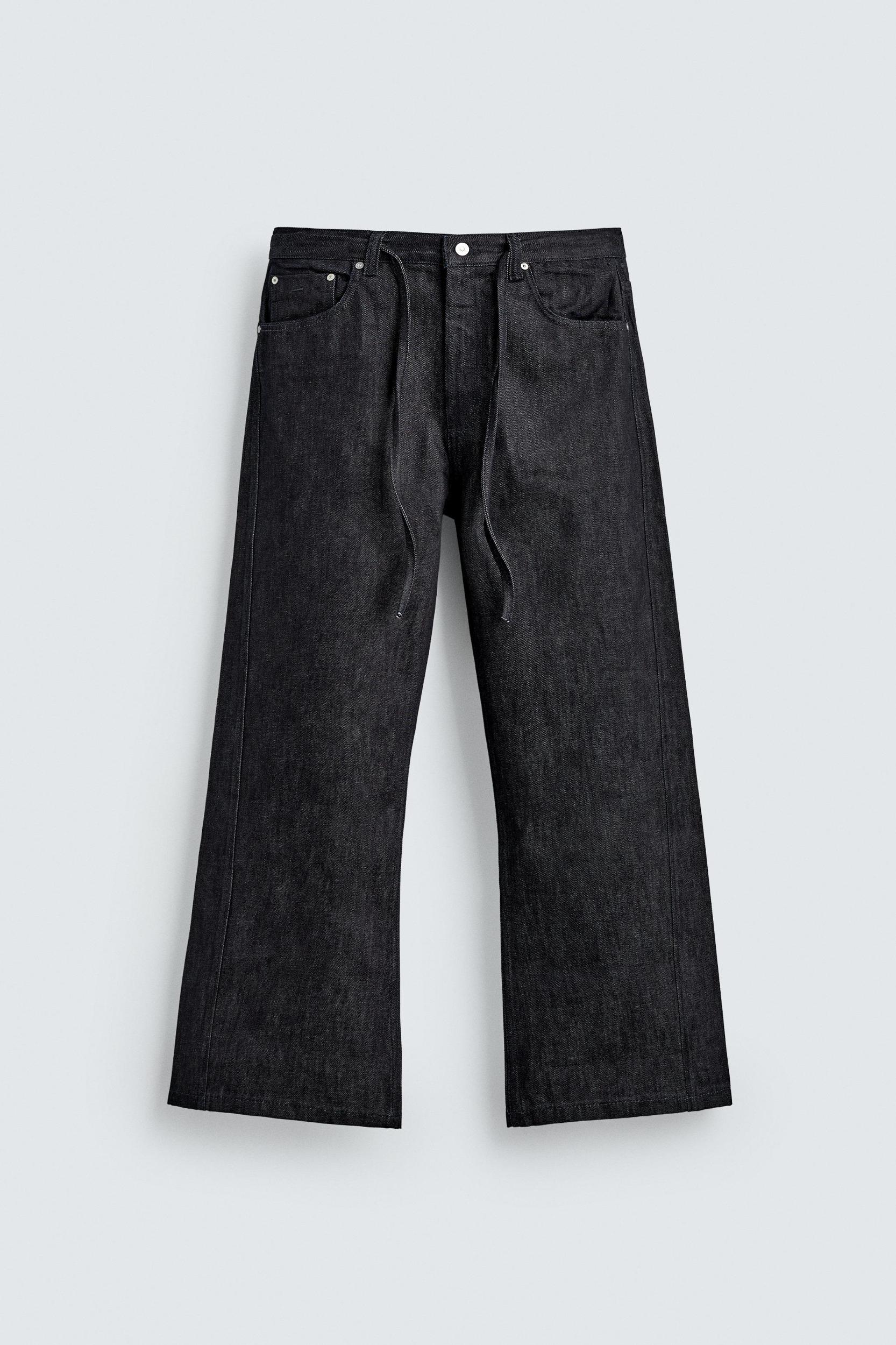 RELAXED FLARE FIT JEANS Product Image