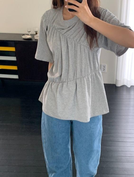 Short Sleeve Plain Ruched Loose-Fit T-Shirt Product Image