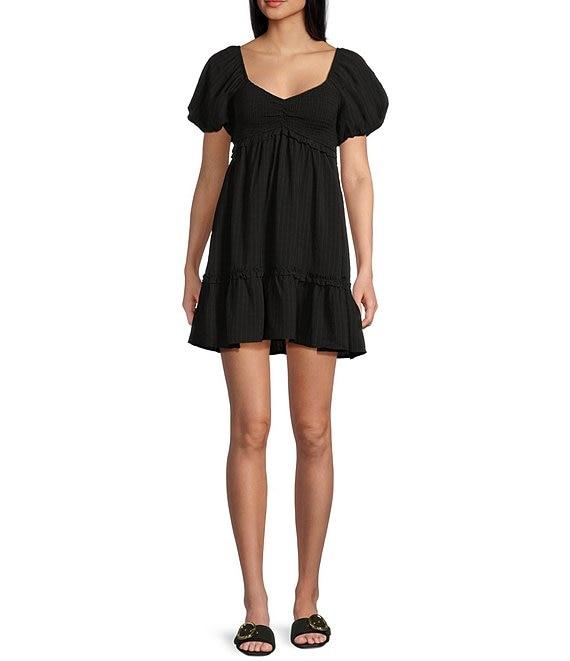 Allison & Kelly Smocked V-Neck Short Sleeve Babydoll Dress Product Image