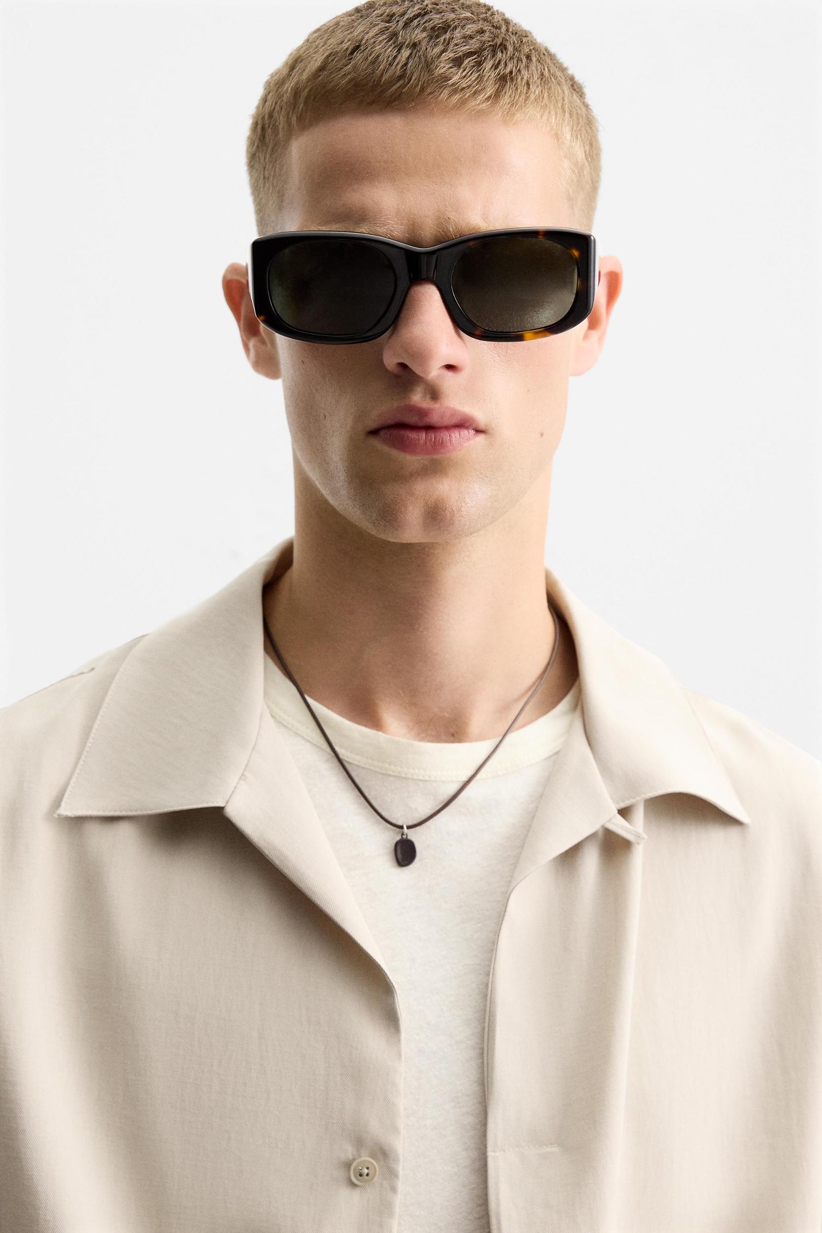 RELAXED FIT FLOWY SHIRT Product Image