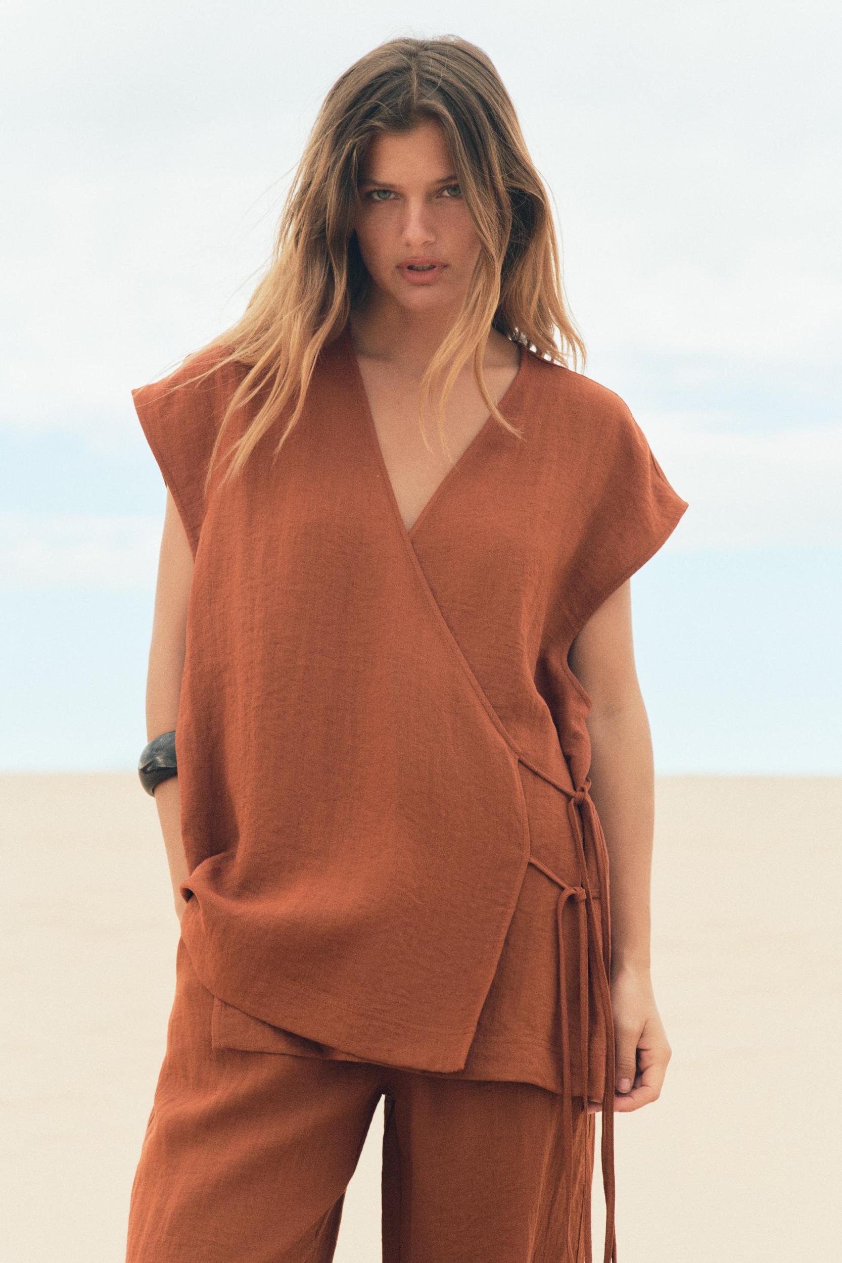 KIMONO VEST Product Image