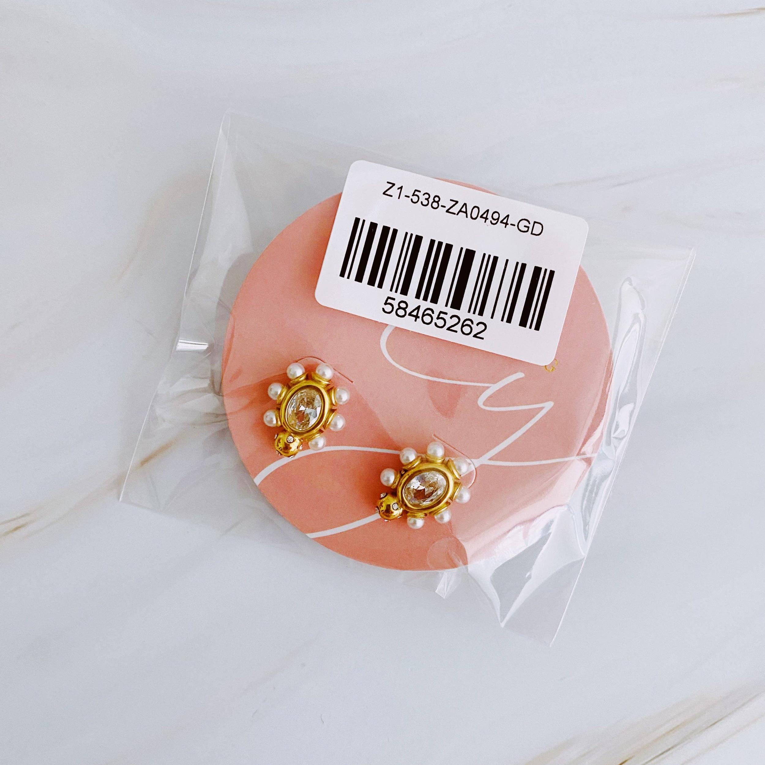 Glam On The Yacht Stud Earrings Product Image