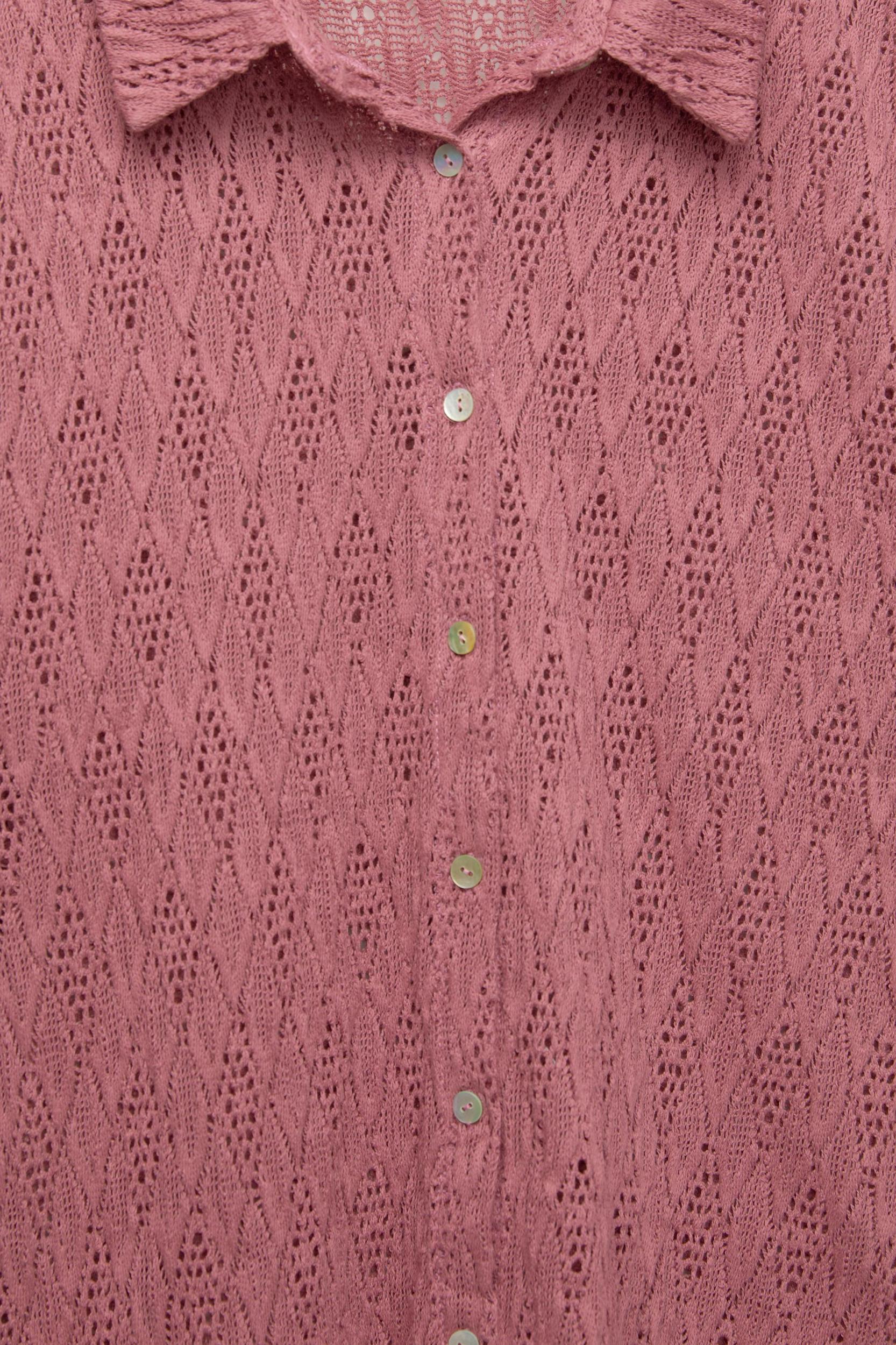 Short sleeve open-knit shirt Product Image