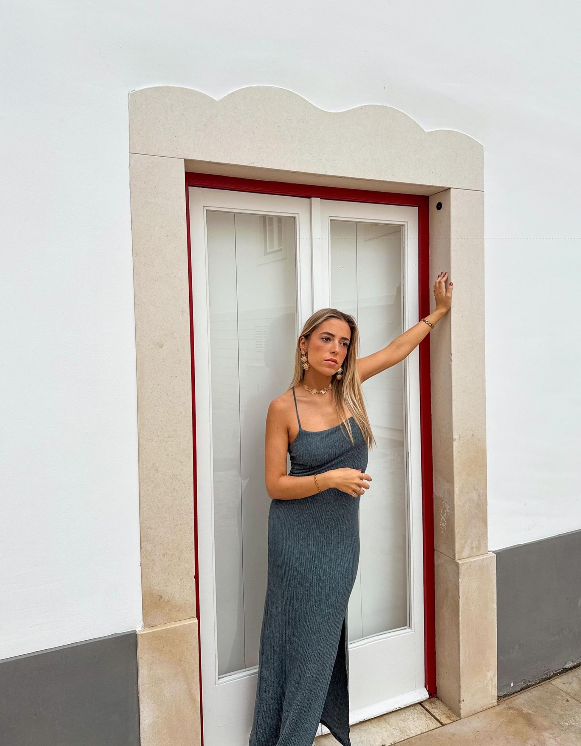 Rustic midi dress with straps Product Image