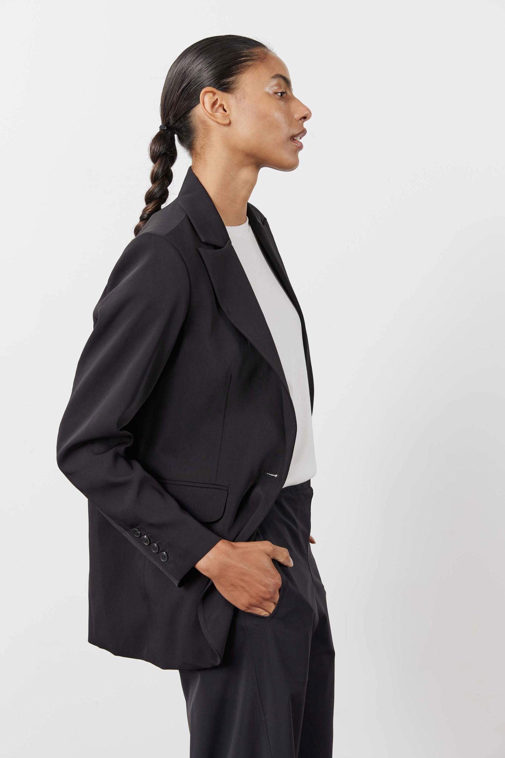The Petite Classic Blazer That Upgrades You 2.0 Product Image