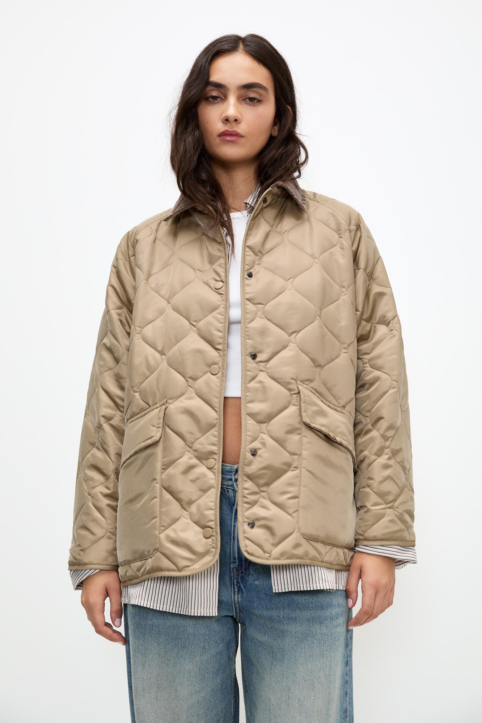 Lightweight puffer jacket Product Image