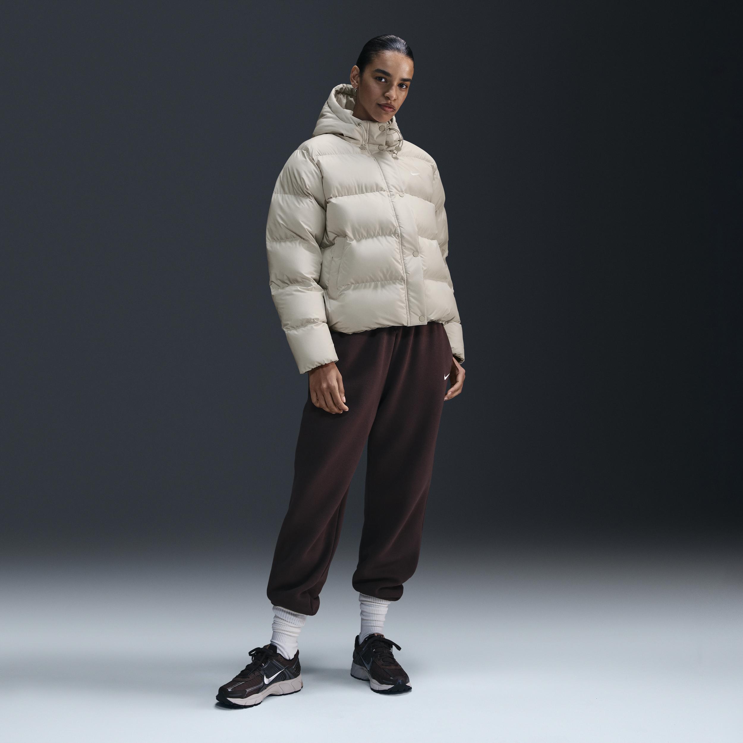 Nike Sportswear Metro Puffer Women's Therma-FIT Loose Hooded Jacket Product Image