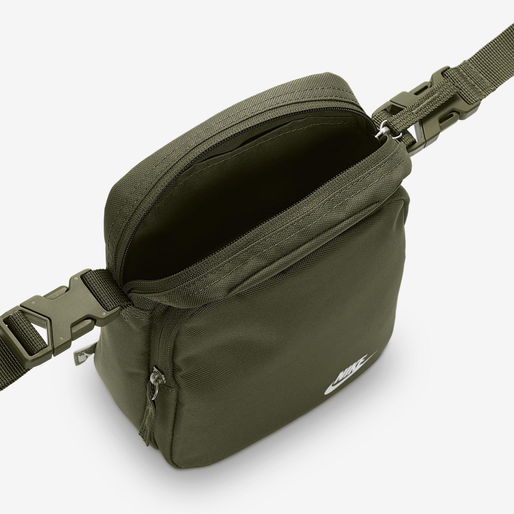 Nike Heritage Crossbody Bag (4L) Product Image