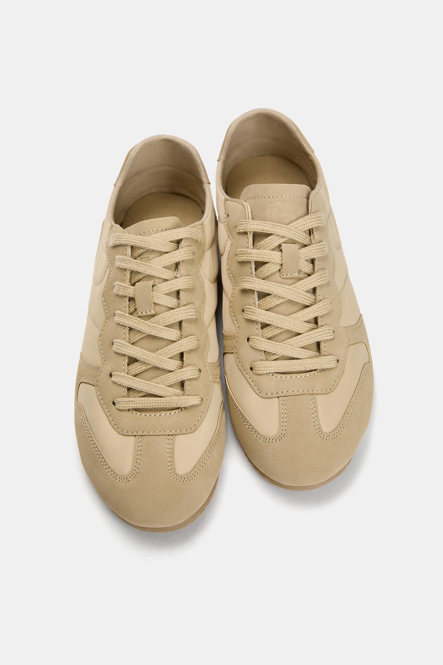 Casual sneakers Product Image