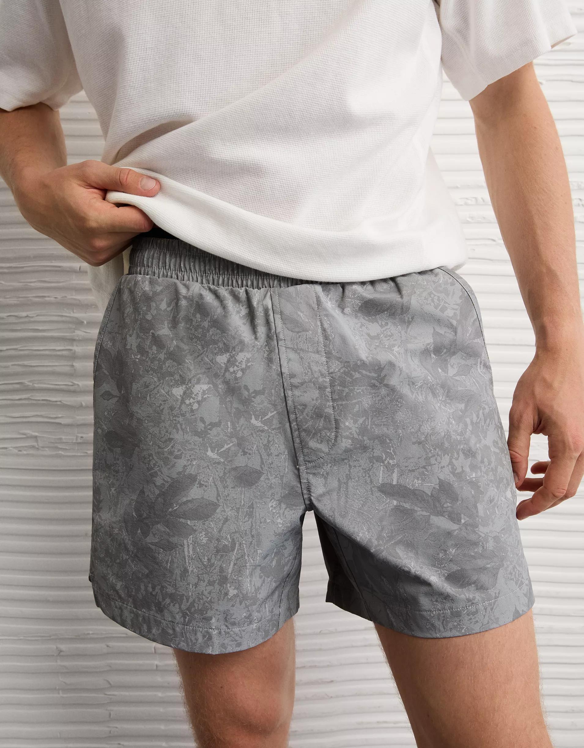 AE 24/7 6" Flex Hybrid Short Product Image